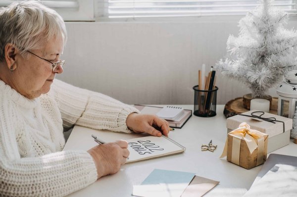 What Are the Key Elements of Effective Problem Solving in Everyday Situations?